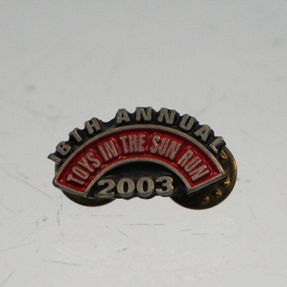 16th Annual 2003 Christmas Toys in the Sun Run Pin - Picture 1 of 4